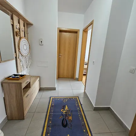 Elena's Braszów